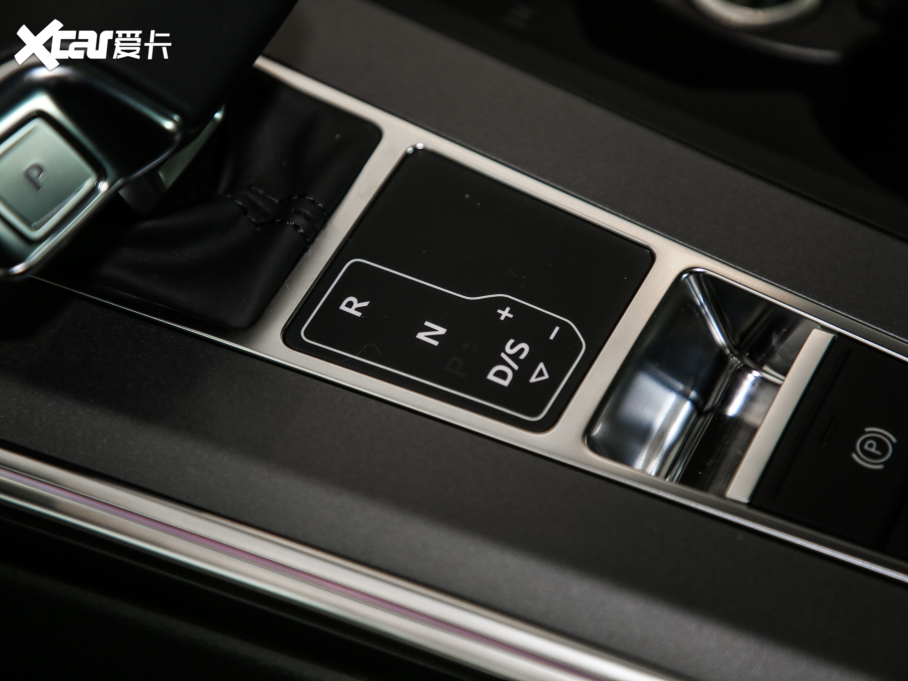 2021?yun)WA7 40 TFSI A