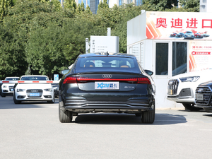 2021款45 TFSI 专享型 正后	