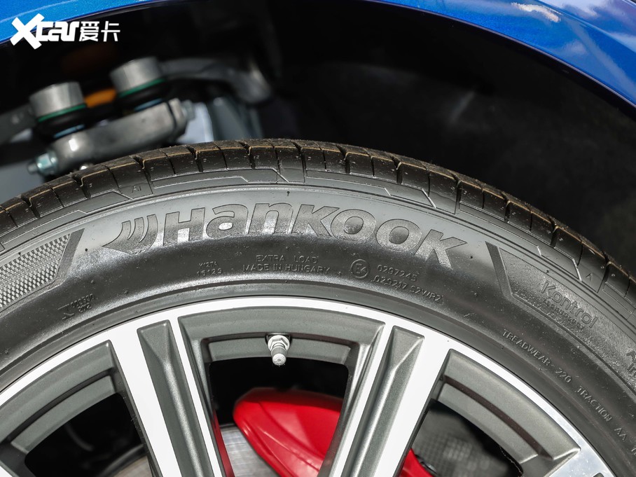 2021��W��Q8 45 TFSI ���x�Ӹ���