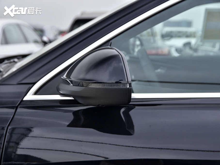 2021��W��Q8 55 TFSI ���x�Ӹ���