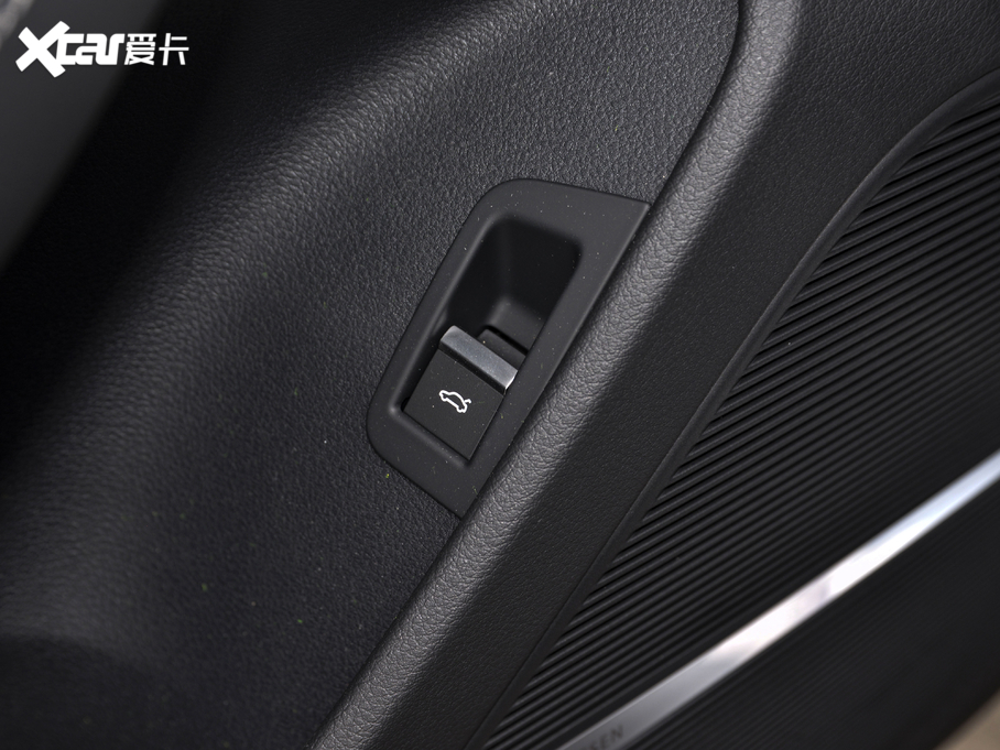 2021��W��Q8 55 TFSI ���x�Ӹ���