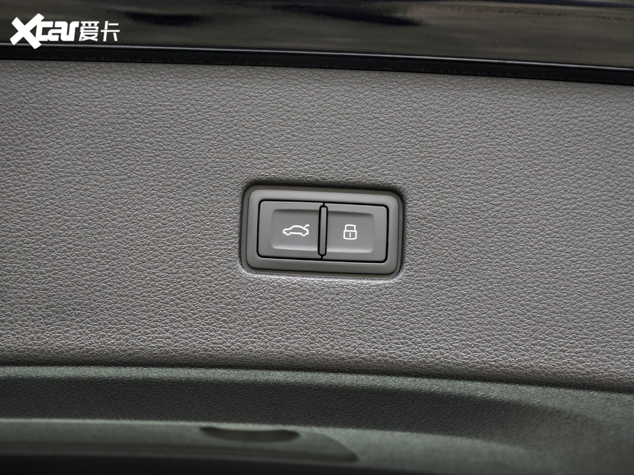 2021��W��Q8 55 TFSI ���x�Ӹ���