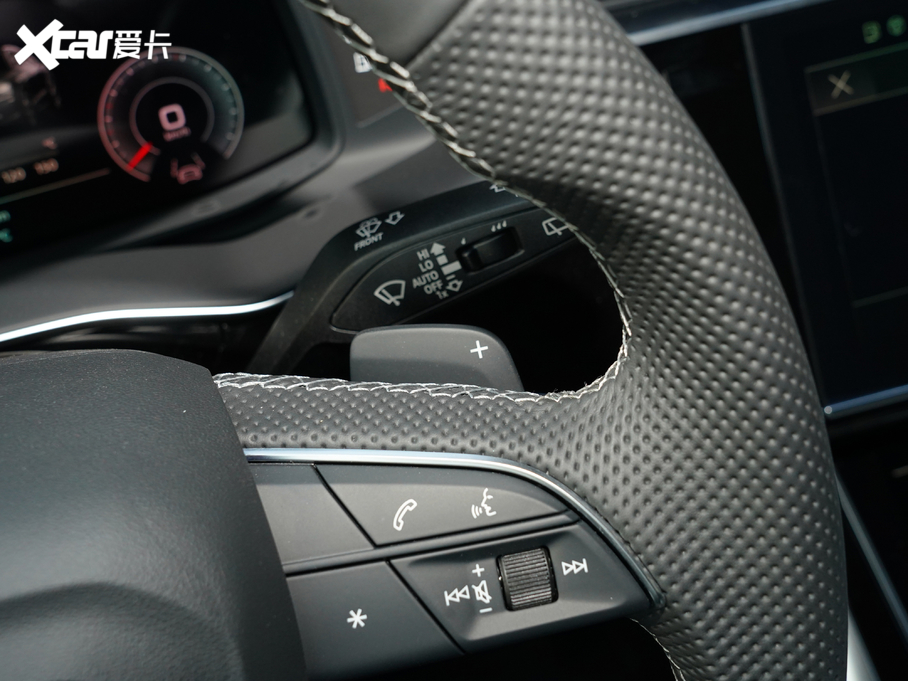 2021��W��Q8 55 TFSI ��ҹ�Tʿ������