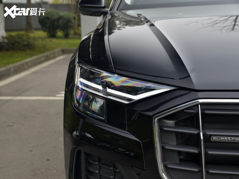 2021��W��Q8 45 TFSI ���A������