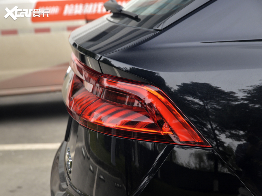 2021��W��Q8 45 TFSI ���A������