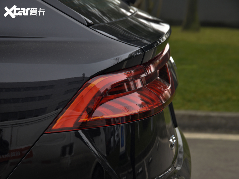 2021��?yu��n)W��Q8 45 TFSI ���A������