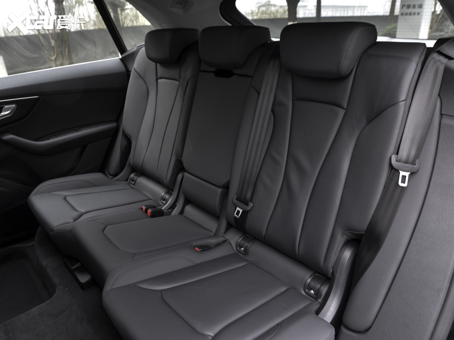 2021��W��Q8 45 TFSI ���A������