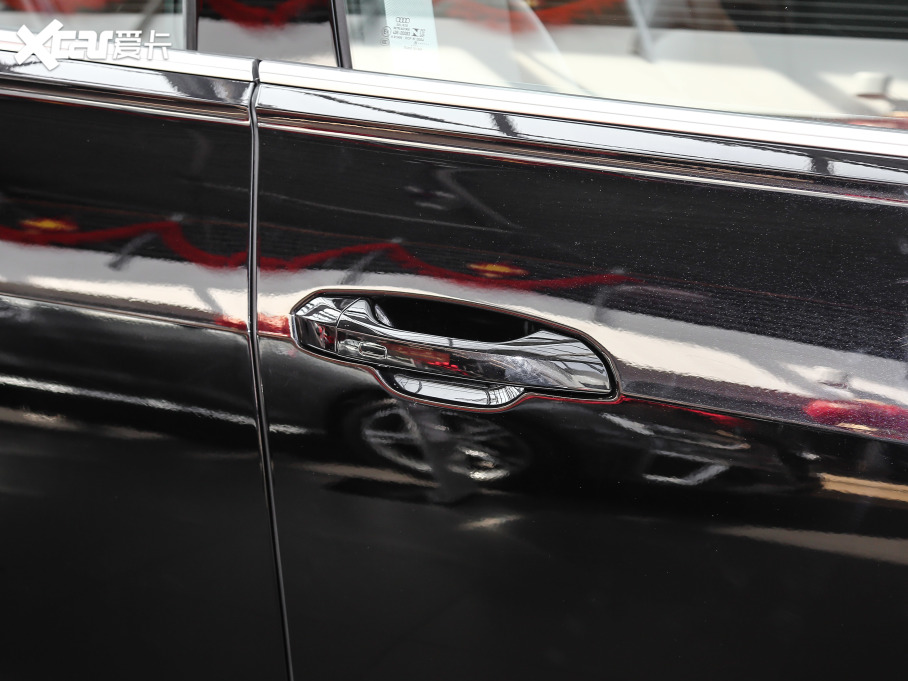 2021��W��Q8 55 TFSI ���A�Ӹ���