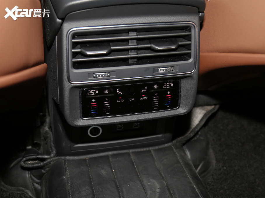 2021��W��Q8 55 TFSI ���A�Ӹ���