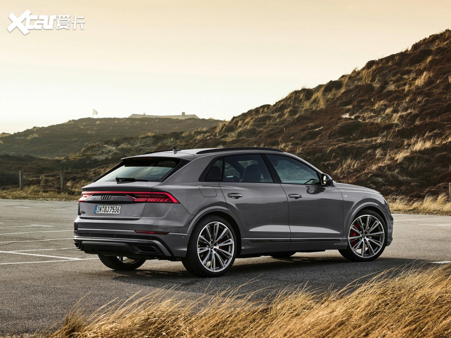 2021��W��Q8 competition plus