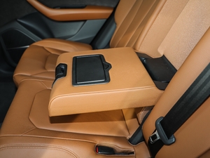 2021��45 TFSI ���x�Ӹ��� �����������