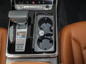 2021��45 TFSI ���x�Ӹ��� �п؅^(q��)