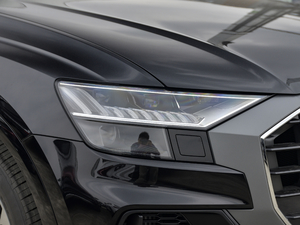 2021��55 TFSI ���x�Ӹ��� �������^