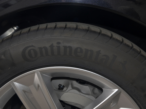 2021��45 TFSI ���A������ ݆̥Ʒ��