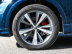 2021��55 TFSI ���x�Ӹ��� �������^