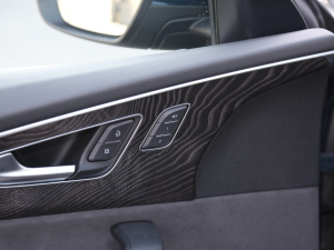 2021��55 TFSI ���x�Ӹ��� ���g����