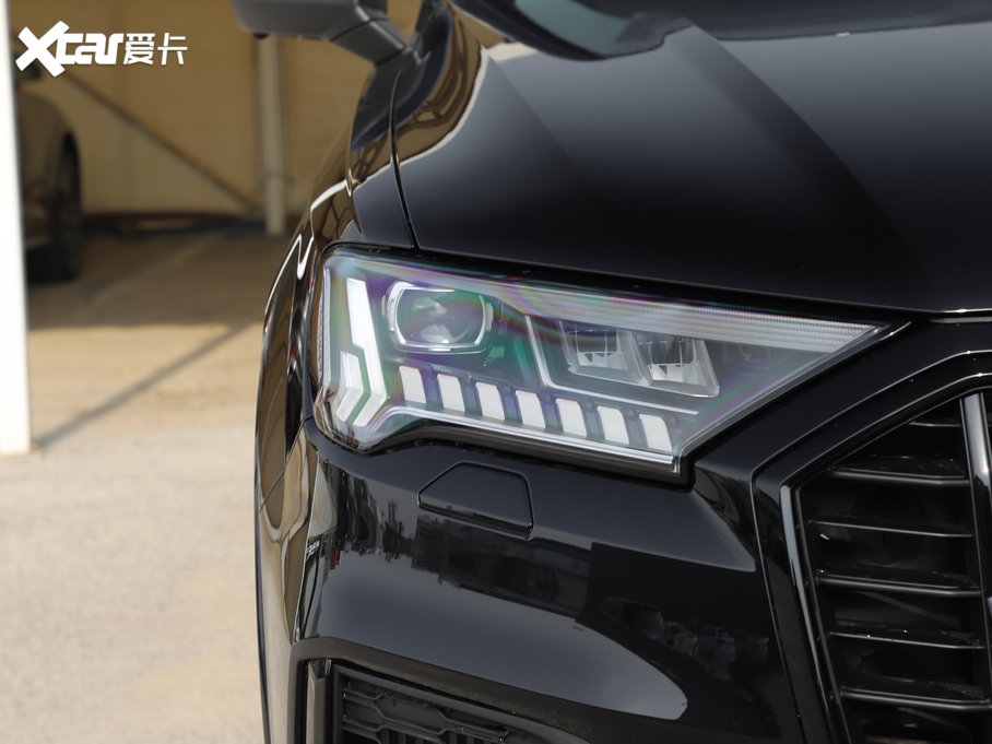 2021WQ7 55 TFSI quattro S line\