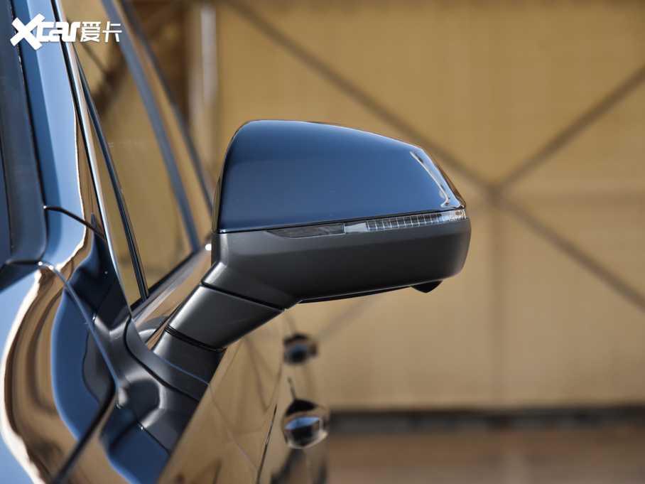 2021WQ7 45 TFSI quattro S line\