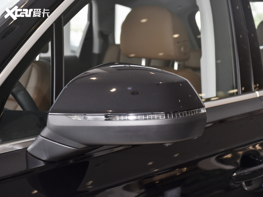 2021WQ7 45 TFSI quattro S lineA