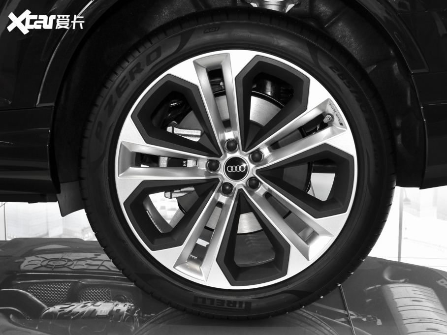 2021WQ7 45 TFSI quattro S lineA