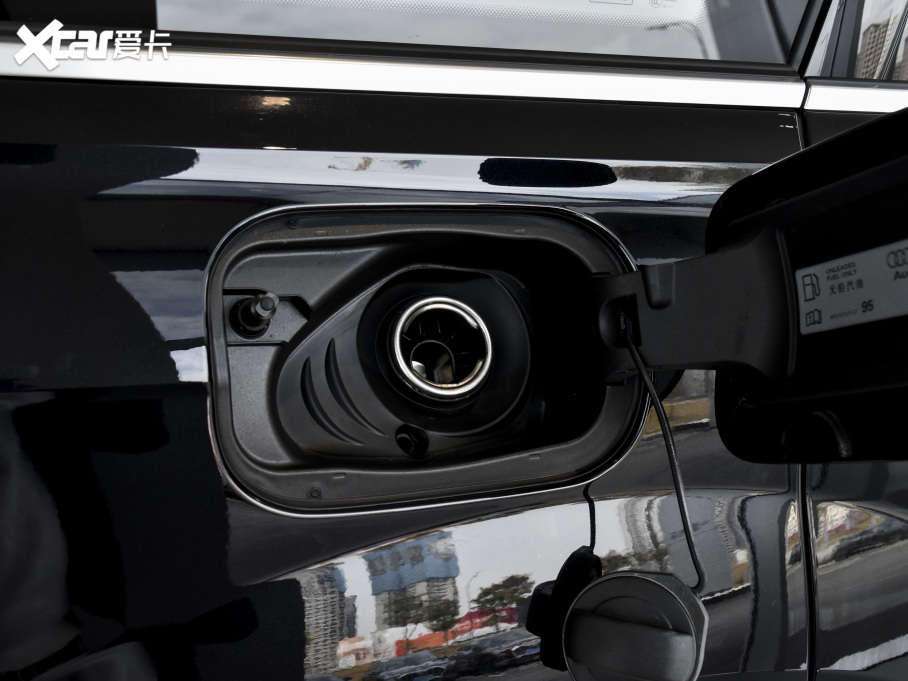 2021?yun)WQ7 45 TFSI quattro S lineA