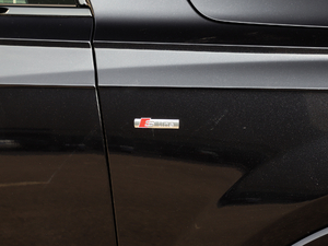 202155 TFSI quattro S line\ ^