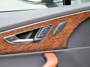 202155 TFSI quattro S line\ g