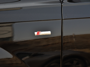 202145 TFSI quattro S line\ ^