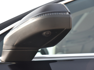 202145 TFSI quattro S line\ ^