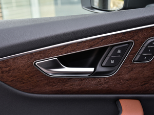 202145 TFSI quattro S line\ g