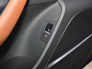 202145 TFSI quattro S line\ п؅^