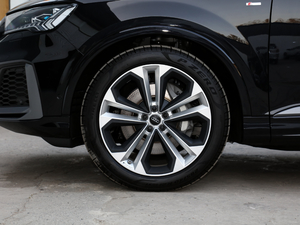 202155 TFSI quattro S lineF ^