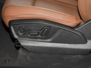 202145 TFSI quattro S lineA {{