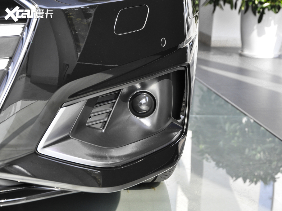 2021?yun)WA4 Avant h 40 TFSI r(sh)