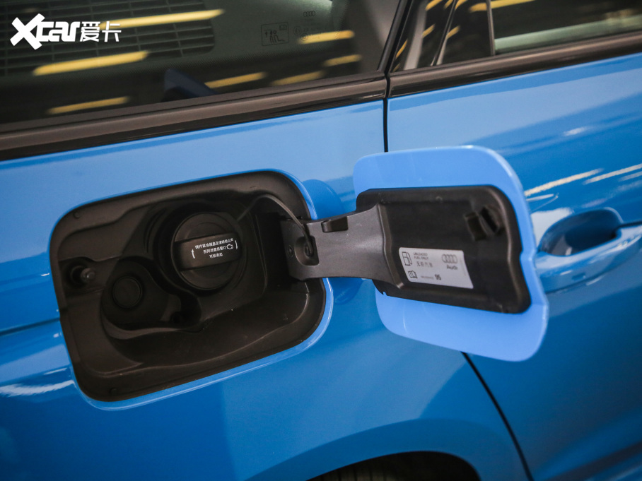 2021WA4 Avant h 40 TFSI AӸ