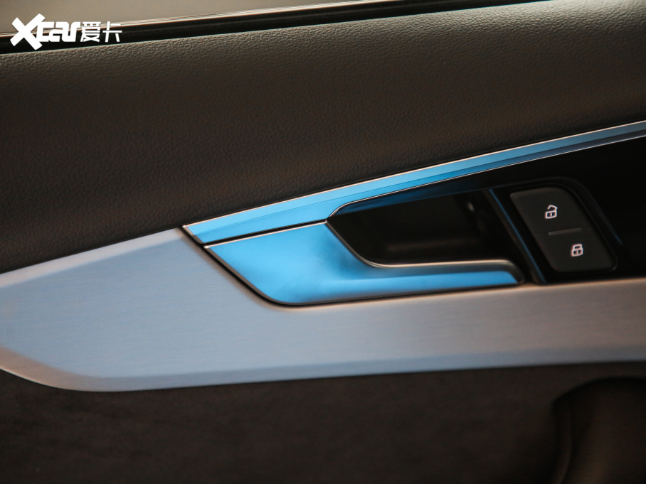 2021WA4 Avant h 40 TFSI AӸ