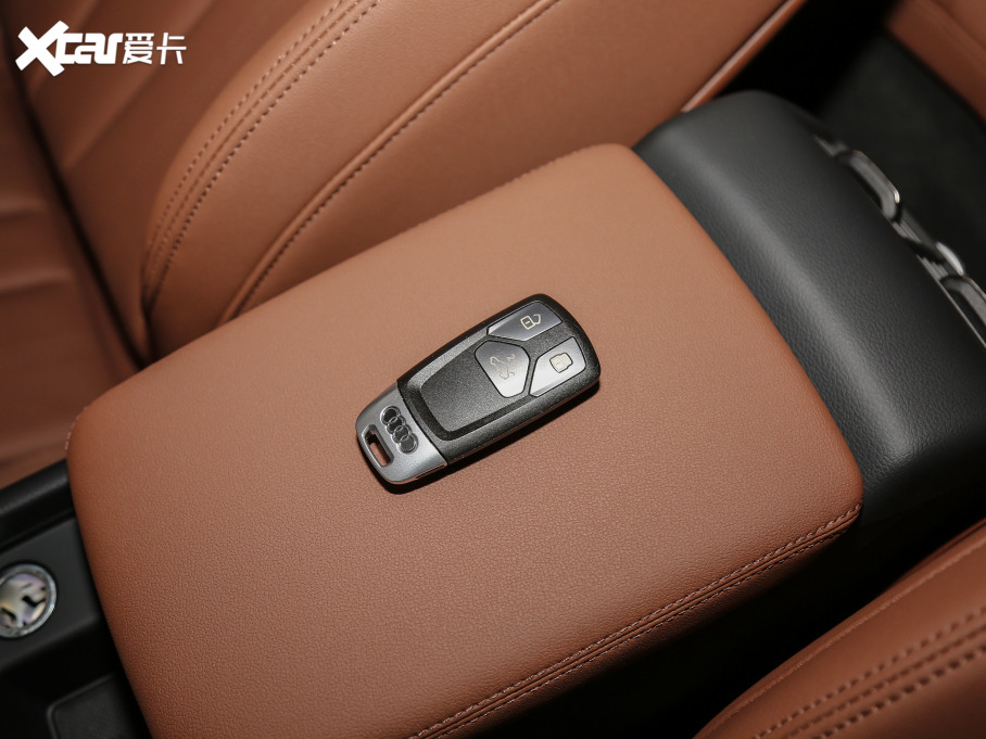 2021WA4 Avant h 40 TFSI r(sh)ЄӸ