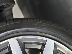 2021h 40 TFSI r(sh) ݆̥Ʒ