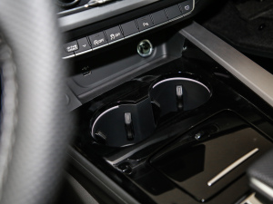 2021h 40 TFSI AӸ п؅^