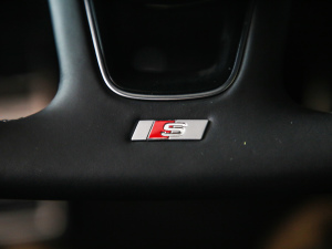 2021h 40 TFSI AӸ п؅^