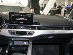 2021h 40 TFSI AӸ п؅^