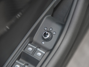 202140 TFSI hǳ п؅^