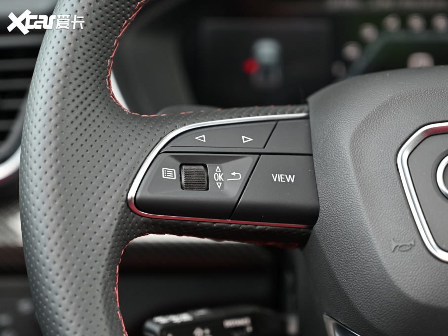 2021?yun)WSQ5 3.0 TFSI quattro