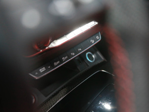 20213.0 TFSI quattro п؅^