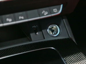 20213.0 TFSI quattro п؅^