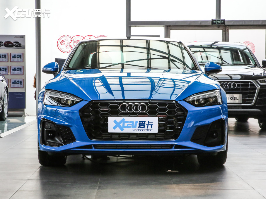 2021款奥迪a5双门coupe 45 tfsi quattro 臻选动感型