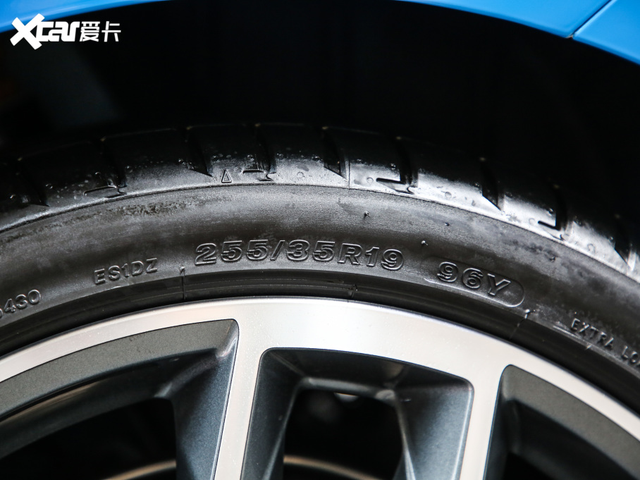 2021WA5 Coupe Coupe 45 TFSI quattro xӸ