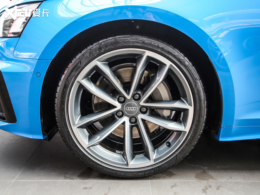 2021WA5 Coupe Coupe 45 TFSI quattro xӸ