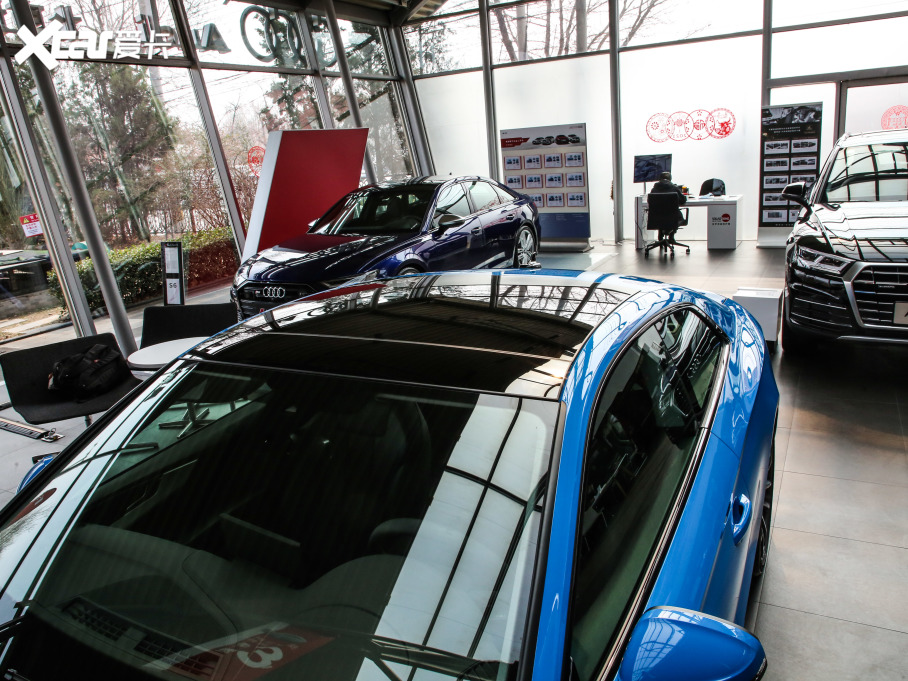 2021WA5 Coupe Coupe 45 TFSI quattro xӸ