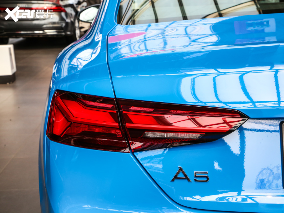 2021WA5 Coupe Coupe 45 TFSI quattro xӸ